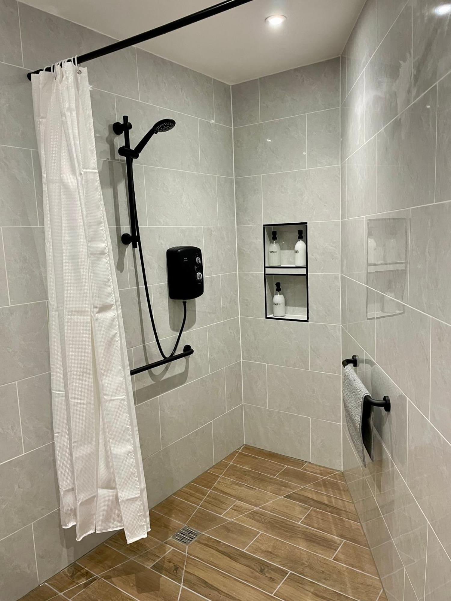 Blackberry Cottage Кардифф Экстерьер фото